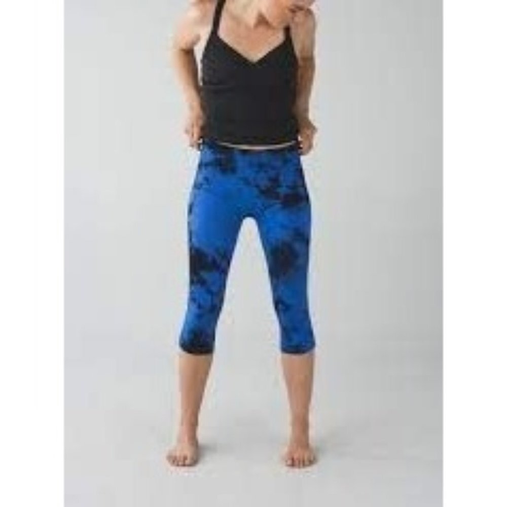 Lululemon In The Flow Crop II Gym Yoga Athletic Capri Legging Cadet Blue Size 4